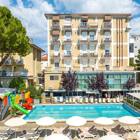 Lotus Hotel All Inclusive & Spiaggia Ρίμινι Εξωτερικό φωτογραφία