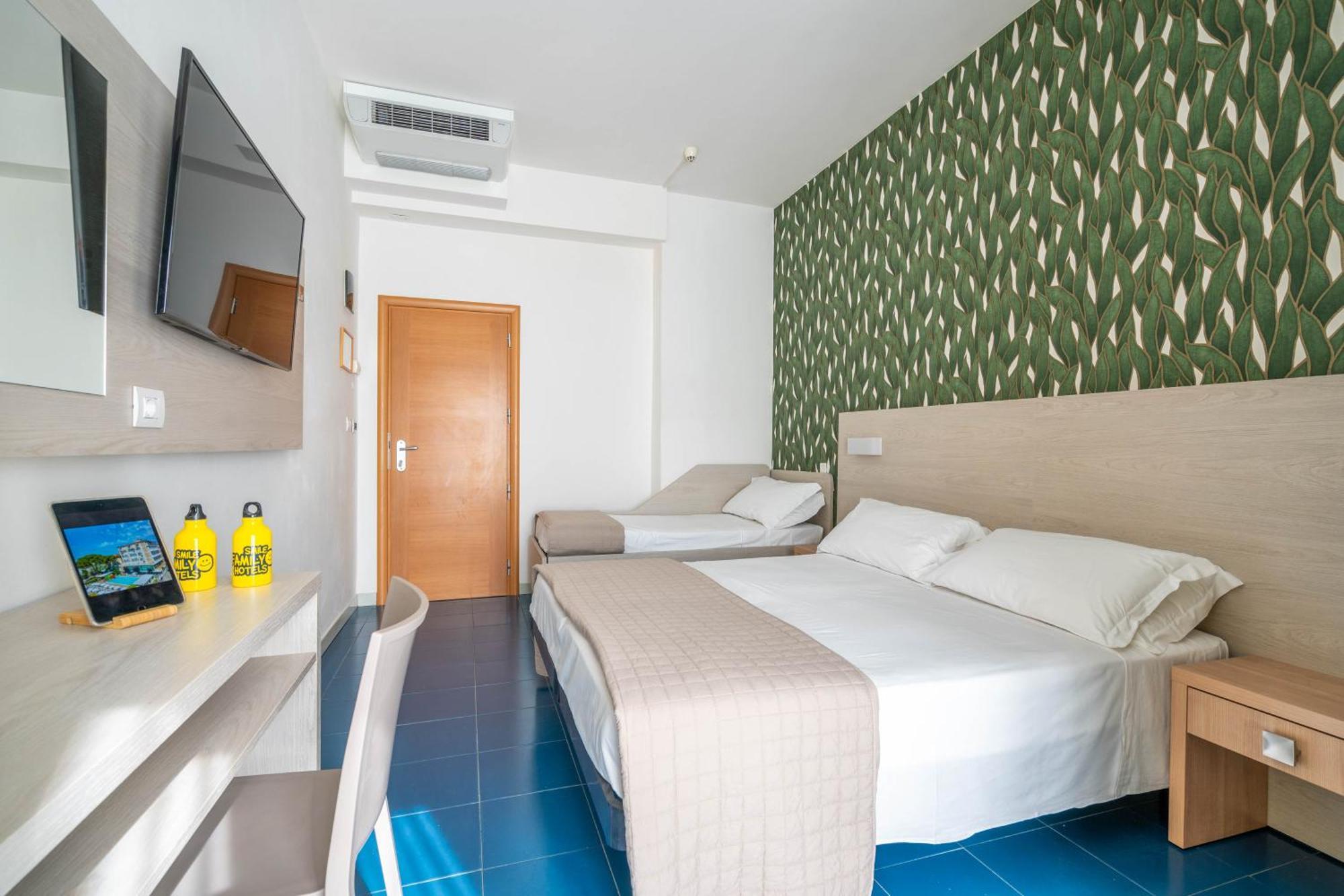 Lotus Hotel All Inclusive & Spiaggia Ρίμινι Εξωτερικό φωτογραφία