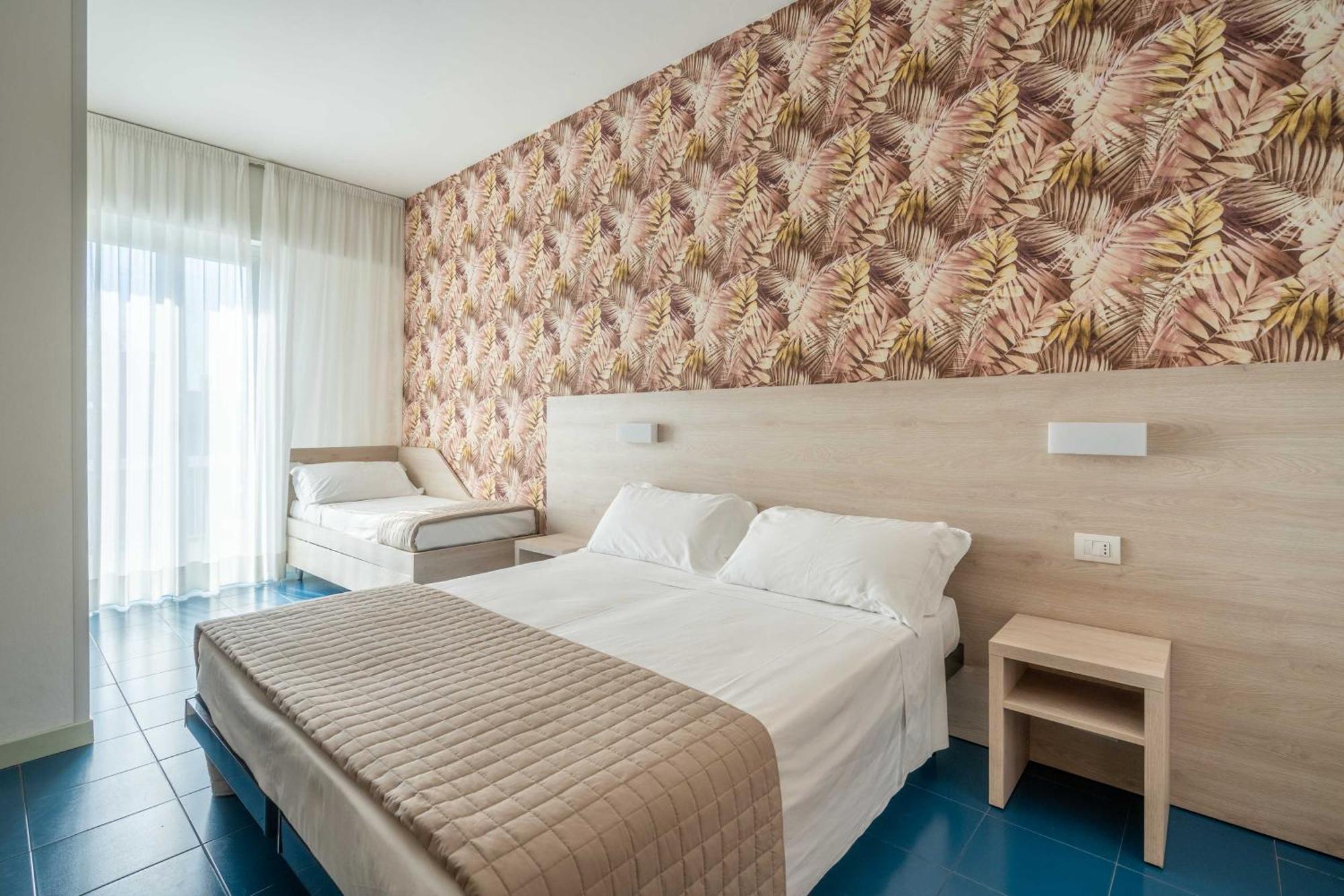 Lotus Hotel All Inclusive & Spiaggia Ρίμινι Εξωτερικό φωτογραφία