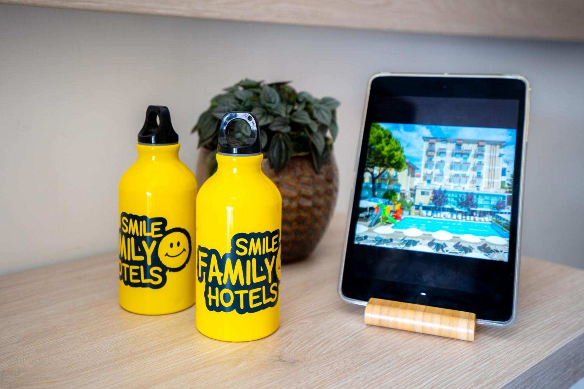 Lotus Hotel All Inclusive & Spiaggia Ρίμινι Εξωτερικό φωτογραφία