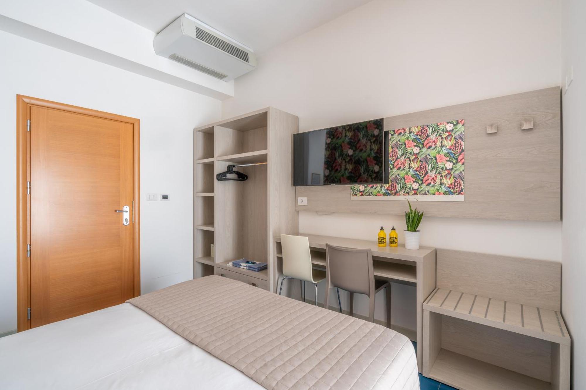 Lotus Hotel All Inclusive & Spiaggia Ρίμινι Εξωτερικό φωτογραφία