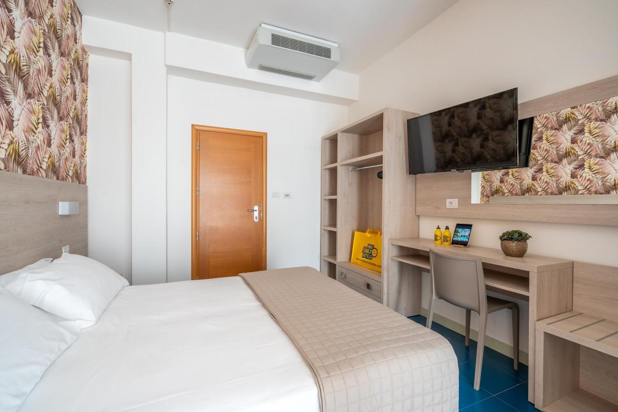 Lotus Hotel All Inclusive & Spiaggia Ρίμινι Εξωτερικό φωτογραφία