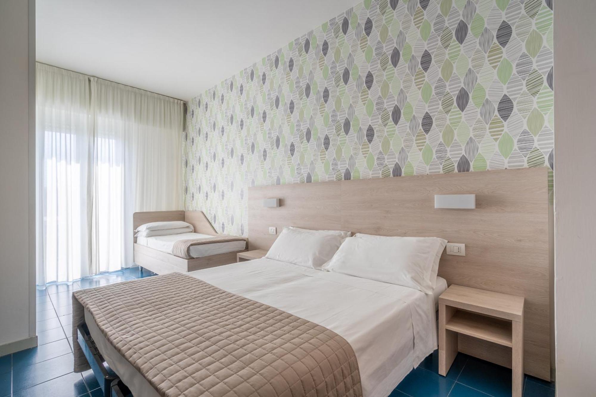 Lotus Hotel All Inclusive & Spiaggia Ρίμινι Εξωτερικό φωτογραφία