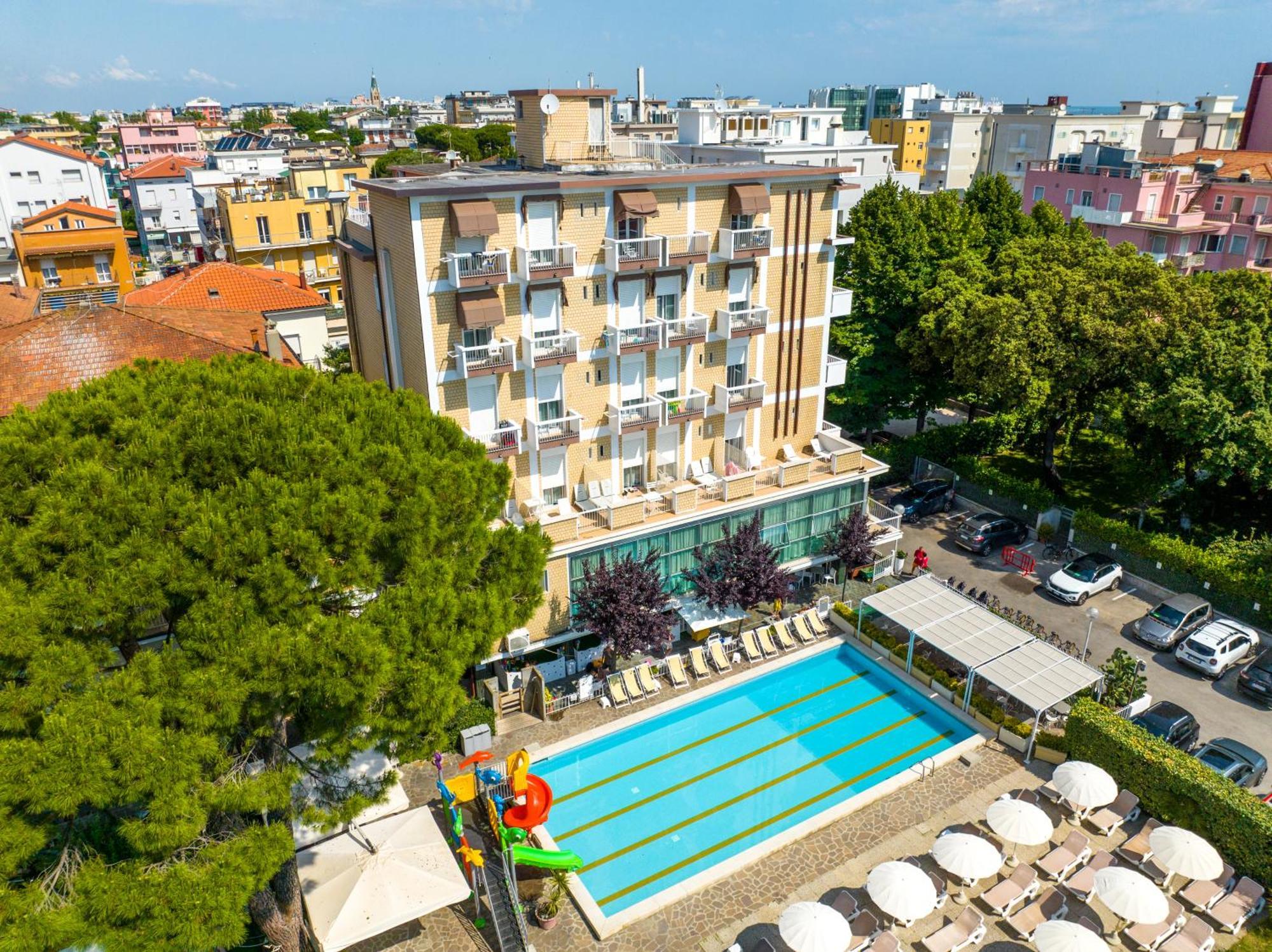 Lotus Hotel All Inclusive & Spiaggia Ρίμινι Εξωτερικό φωτογραφία