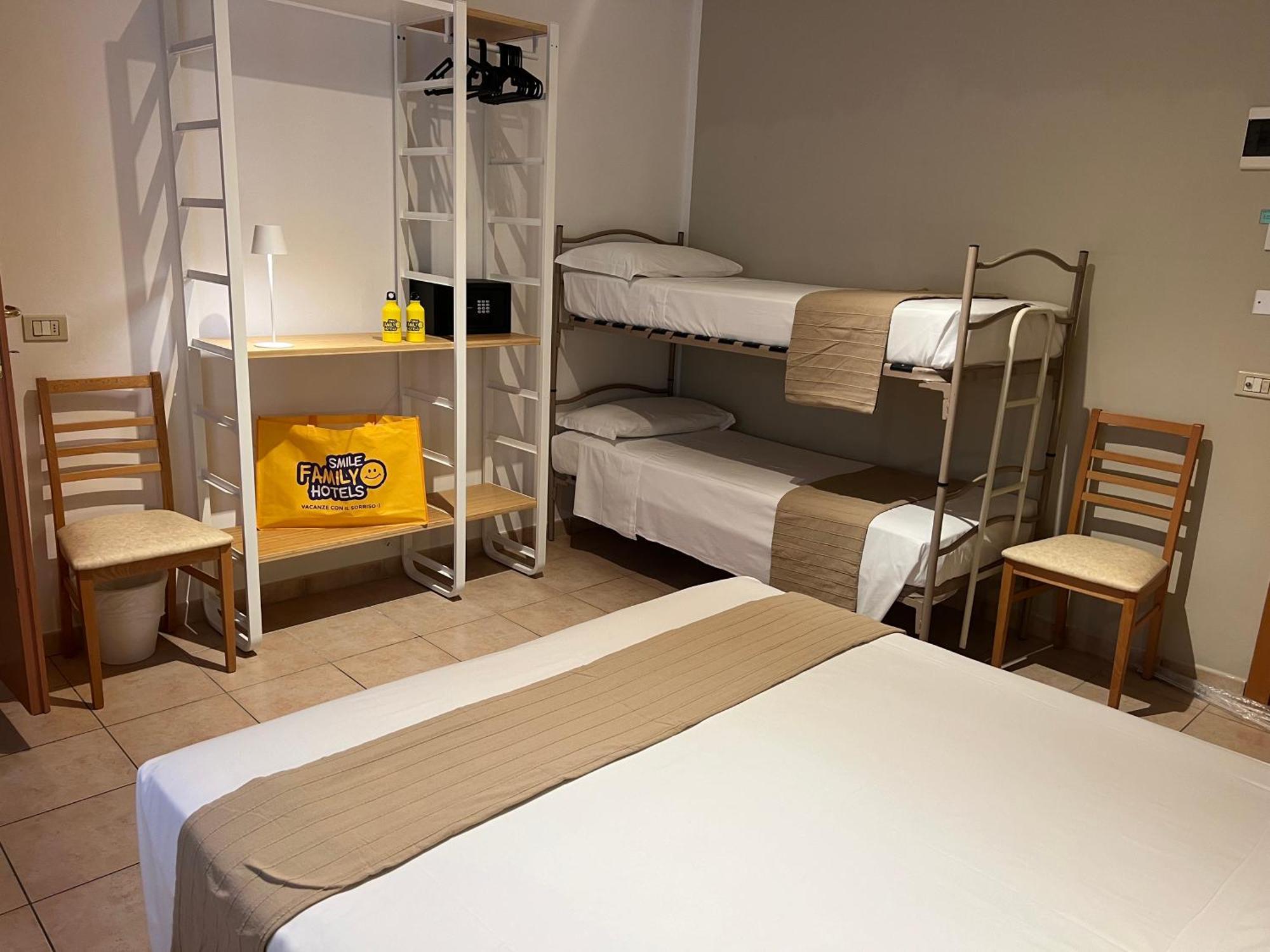 Lotus Hotel All Inclusive & Spiaggia Ρίμινι Εξωτερικό φωτογραφία